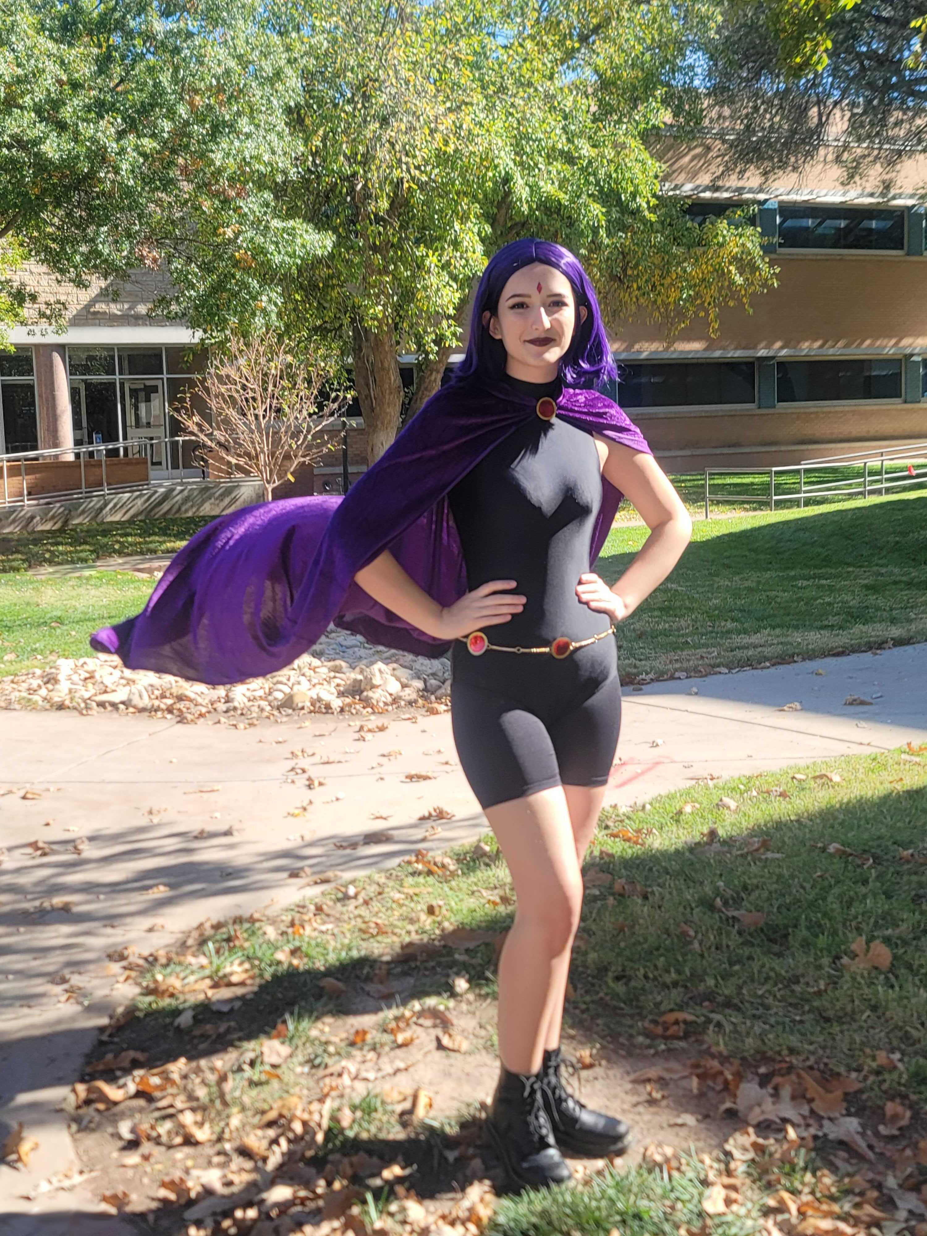 Zareth Munoz Gonzalez as Raven