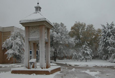 Campus Closed