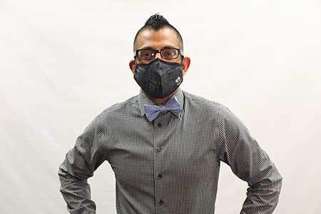 Mario Mireles in mask Mario Mireles in mask