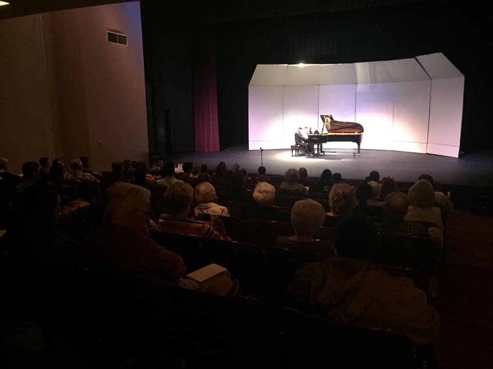 CHT piano duet and audience